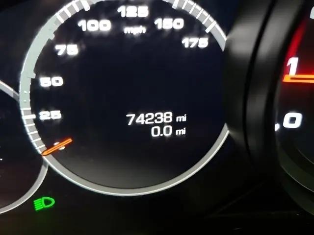 2020 Porsche Cayenne Cayenne