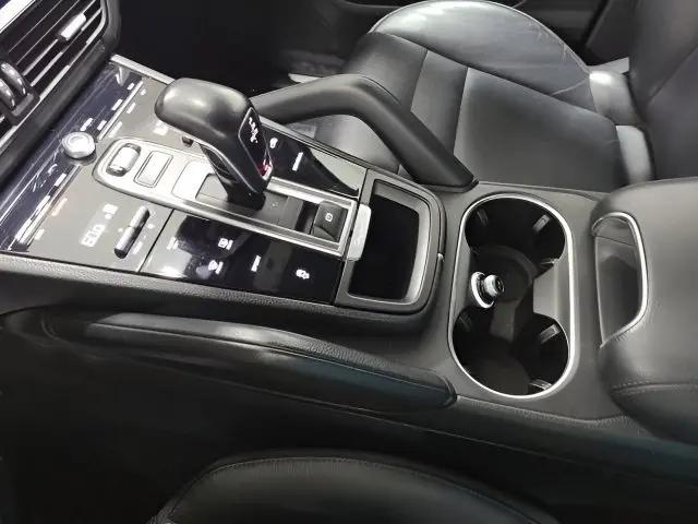 2020 Porsche Cayenne Cayenne