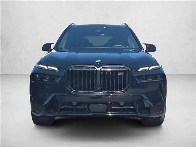 2027 BMW X7 M60i