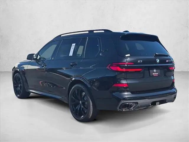 2027 BMW X7 M60i