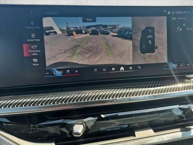 2027 BMW X7 M60i