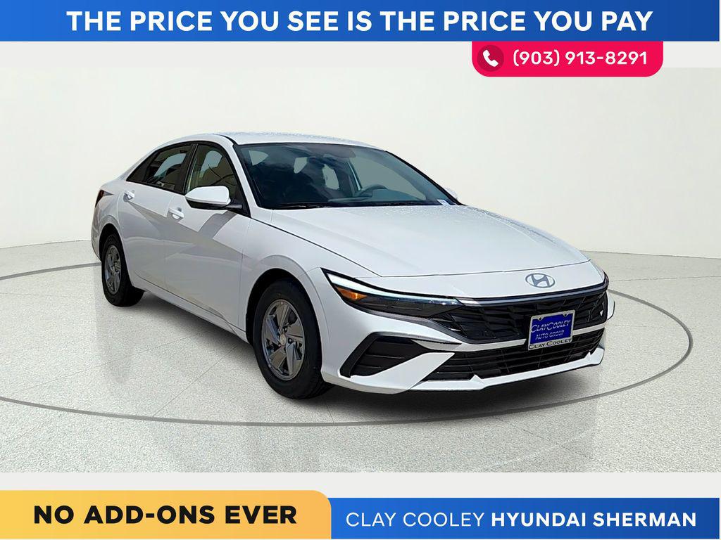 2026 Hyundai Elantra SE