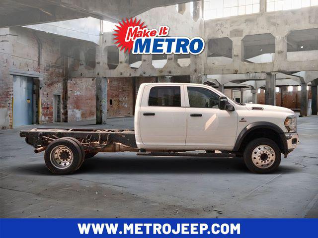 2024 Ram 5500 Tradesman/SLT/Laramie/Limited for sale in Chicopee, MA