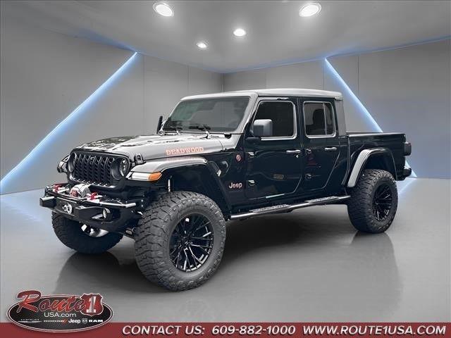 2026 Jeep Gladiator GLADIATOR SHADOW OPS 4X4 2026 Jeep Gladiator GLADIATOR SHADOW OPS 4X4