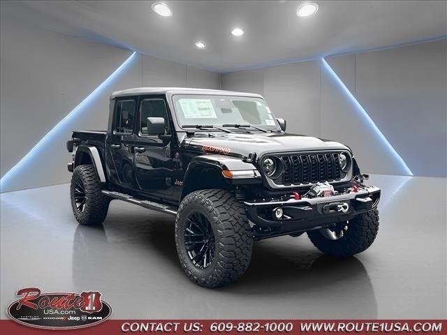 2026 Jeep Gladiator GLADIATOR SHADOW OPS 4X4 2026 Jeep Gladiator GLADIATOR SHADOW OPS 4X4