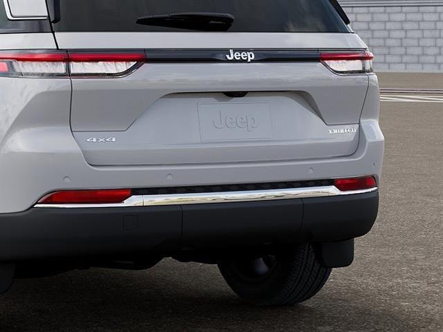 New 2026 Jeep Grand Cherokee Limited 4x4 For Sale in East Hanover, NJ