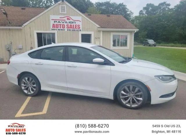 2015 Chrysler 200 S for sale in Brighton, MI