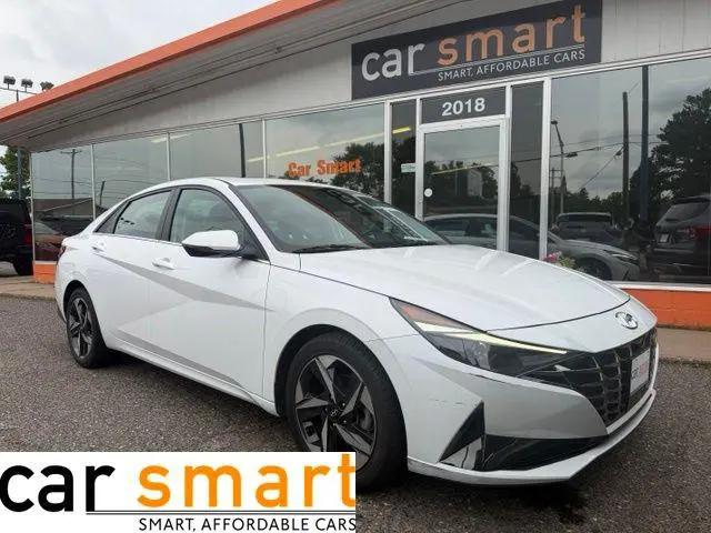 2022 Hyundai Elantra SEL for sale in Wausau, WI