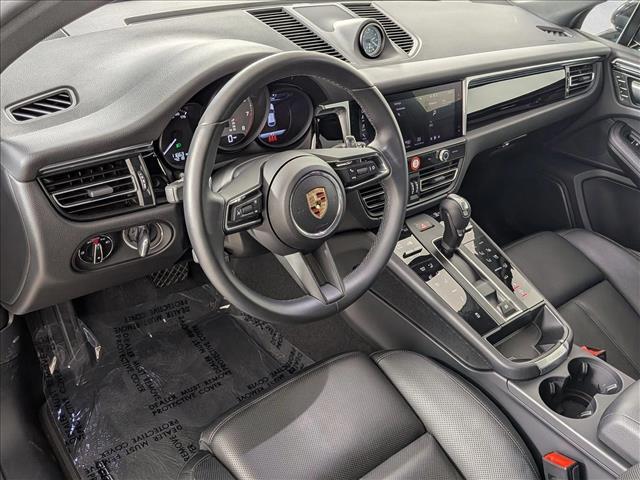 2025 Porsche Macan S