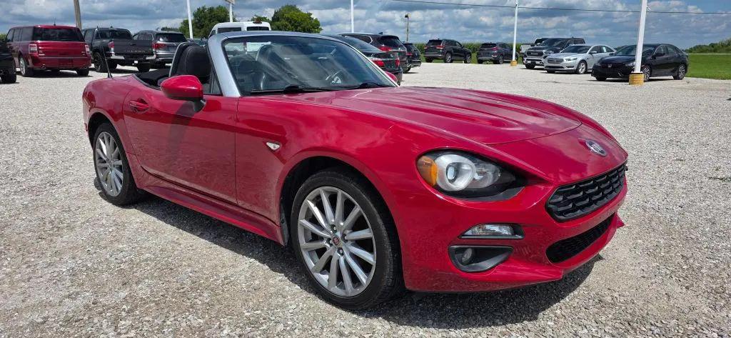 2017 Fiat 124 Spider Lusso for sale in Waterloo, IL