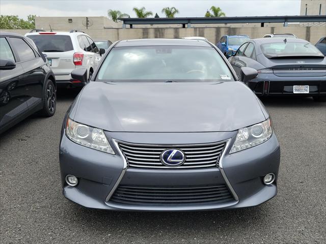 2014 Lexus ES 300h Hybrid
