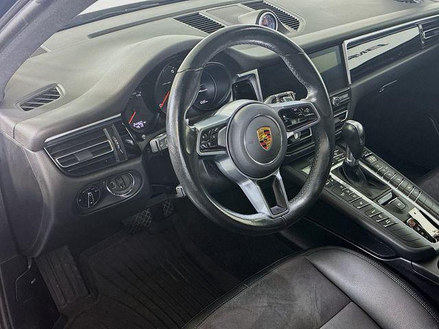 2021 Porsche Macan Base