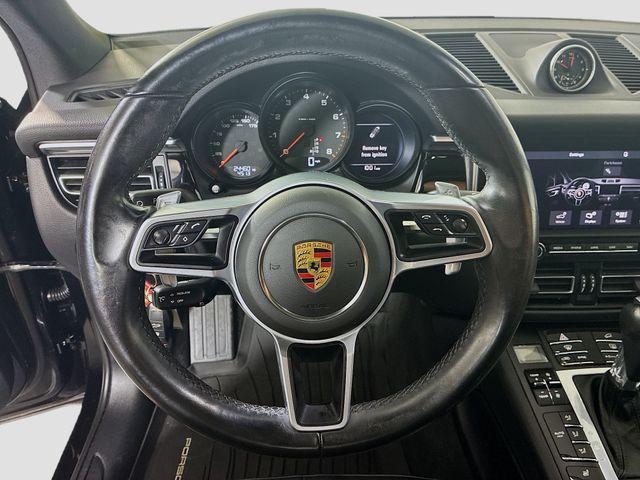 2021 Porsche Macan Base