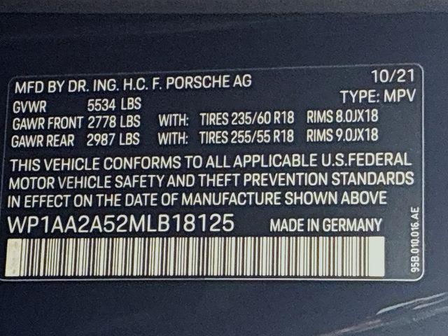2021 Porsche Macan Base