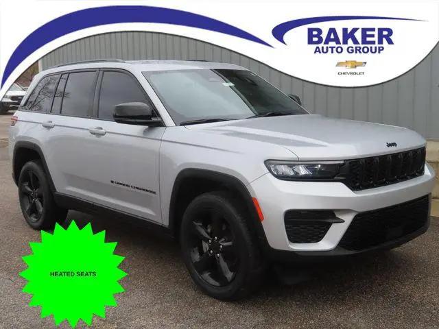 2023 Jeep Grand Cherokee Altitude 4x4 for sale in Cadillac, MI