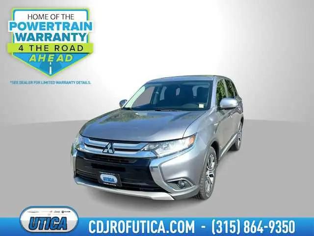 2017 Mitsubishi Outlander SE for sale in Yorkville, NY