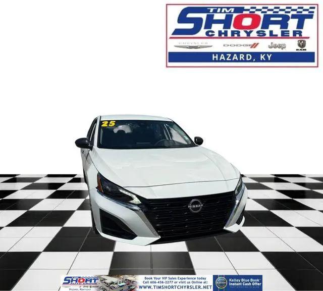 2025 Nissan Altima SV FWD for sale in Hazard, KY