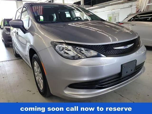 2020 Chrysler Voyager L for sale in Peoria, IL