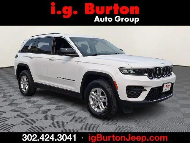 2023 Jeep Grand Cherokee Laredo 4x4 for sale in Milford, DE