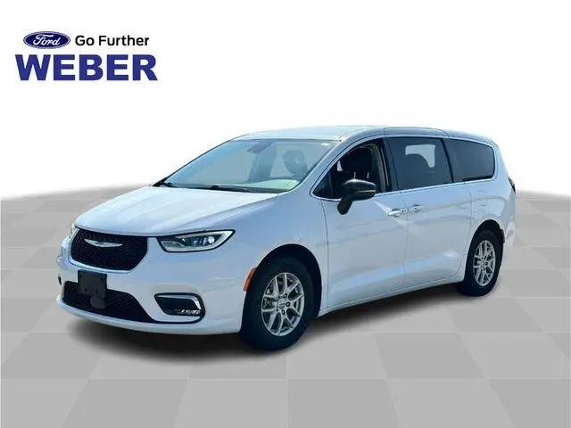 2024 Chrysler Pacifica Touring L for sale in Granite City, IL