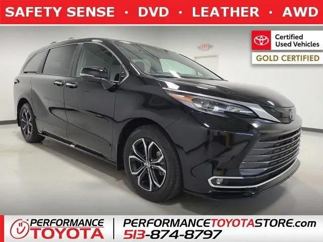 2025 Toyota Sienna Platinum for sale near Fairfield, OH