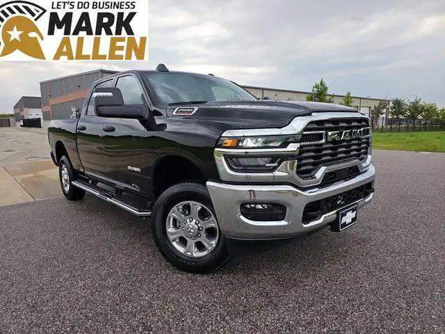 2025 Ram 2500 Big Horn Crew Cab 4x4 6'4" Box for sale in Glenpool, OK