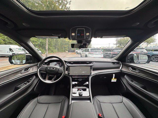 2027 Jeep Grand Cherokee GRAND CHEROKEE LIMITED RESERVE 4X4 2027 Jeep Grand Cherokee GRAND CHEROKEE LIMITED RESERVE 4X4