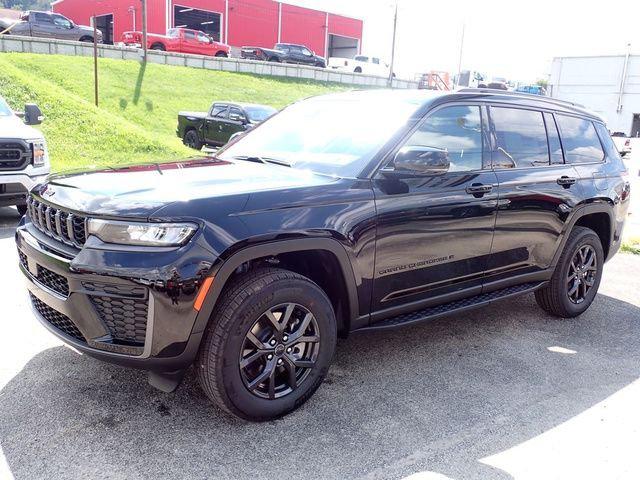 2027 Jeep Grand Cherokee L Laredo Altitude 2027 Jeep Grand Cherokee L Laredo Altitude