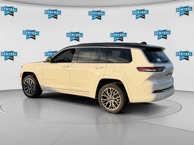 2027 Jeep Grand Cherokee GRAND CHEROKEE L SUMMIT 4X4 2027 Jeep Grand Cherokee GRAND CHEROKEE L SUMMIT 4X4