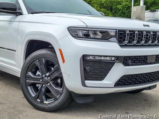 2027 Jeep Grand Cherokee Limited Reserve