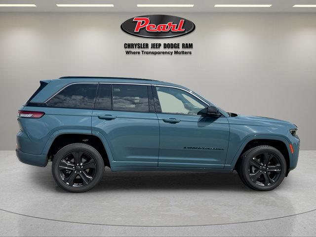 2027 Jeep Grand Cherokee Limited Reserve