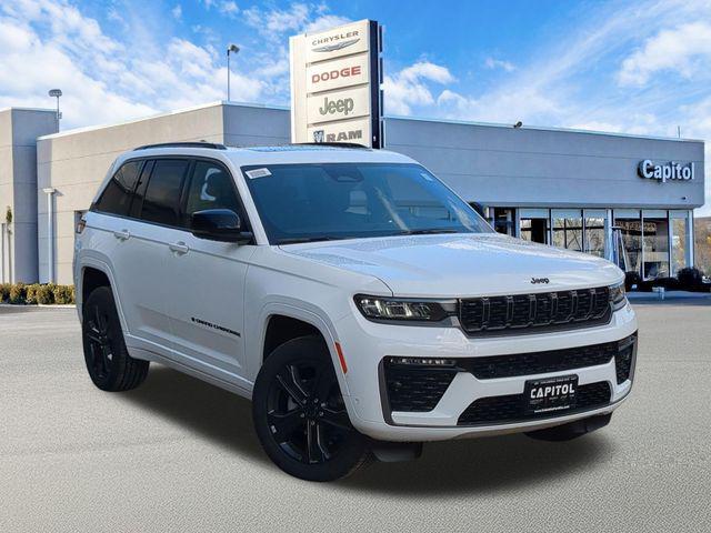 2027 Jeep Grand Cherokee GRAND CHEROKEE LIMITED RESERVE 4X4