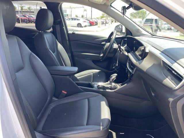 2024 Buick Encore GX Sport Touring FWD