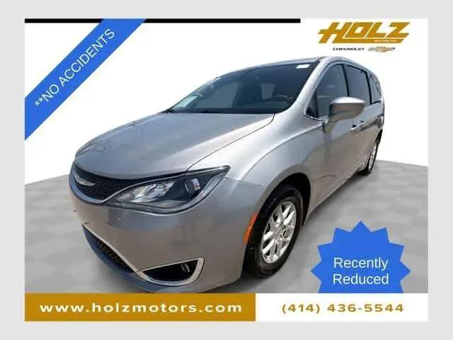 2020 Chrysler Pacifica Touring for sale in Hales Corners, WI