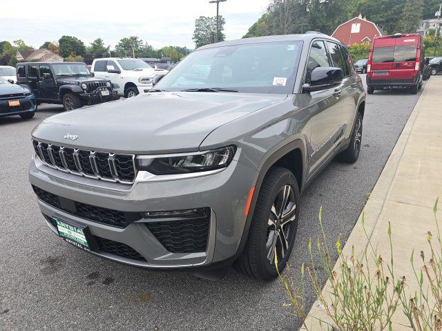 2027 Jeep Grand Cherokee Limited 2027 Jeep Grand Cherokee Limited