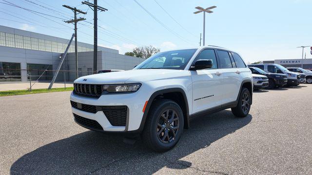 2027 Jeep Grand Cherokee Laredo Altitude 2027 Jeep Grand Cherokee Laredo Altitude