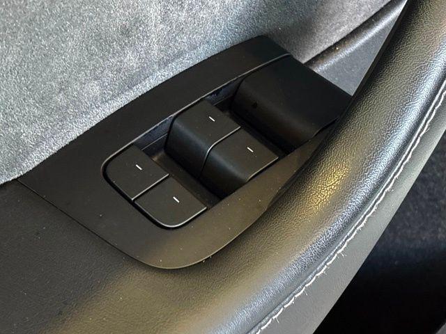2023 Tesla Model Y RWD