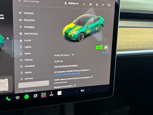 2023 Tesla Model Y RWD