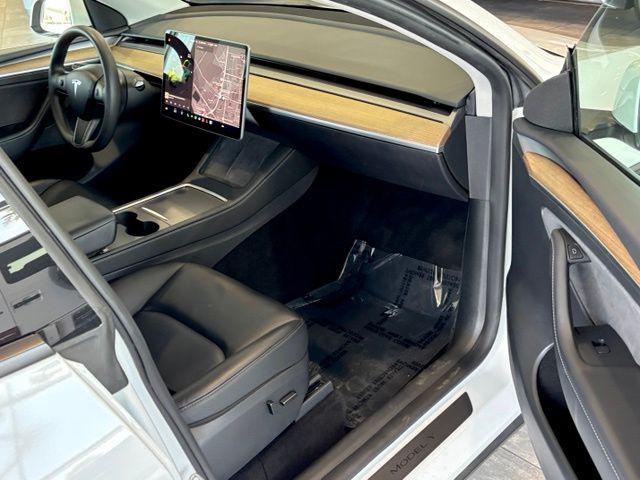 2023 Tesla Model Y RWD