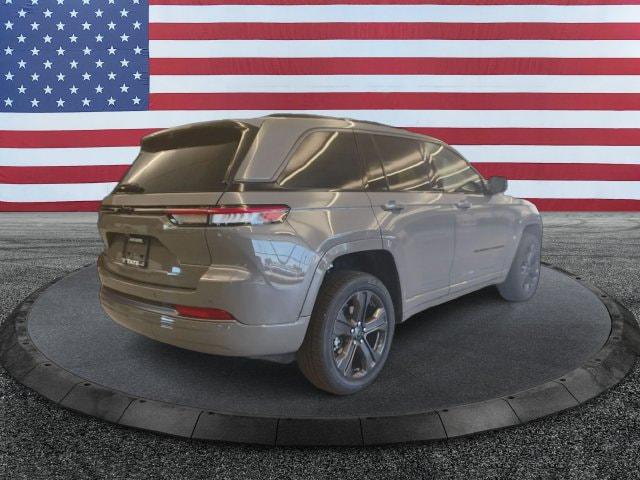 2027 Jeep Grand Cherokee Limited Reserve