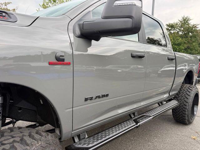 2026 Ram 2500 Big Horn Crew Cab 4x4 64 Box