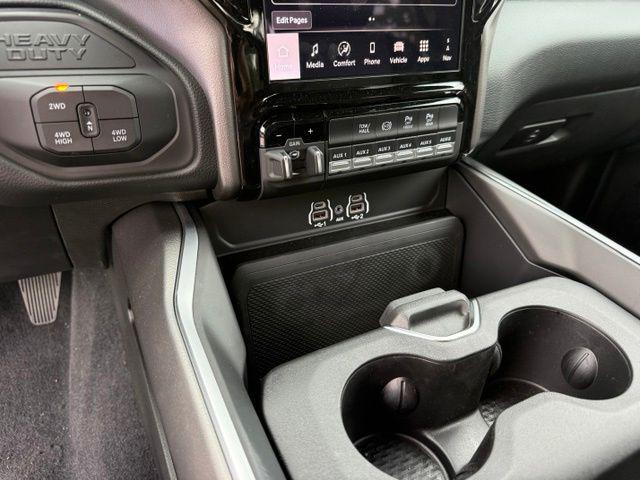 2026 Ram 2500 Big Horn Crew Cab 4x4 64 Box
