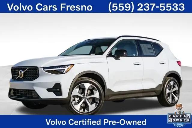 2026 Volvo XC40 Plus, B5 AWD Gas (mild hybrid), Dark for sale in Fresno, CA