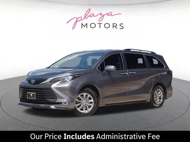 2024 Toyota Sienna XLE for sale in Creve Coeur, MO