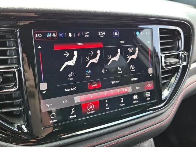 2026 Dodge Durango GT Plus AWD HEMI V8
