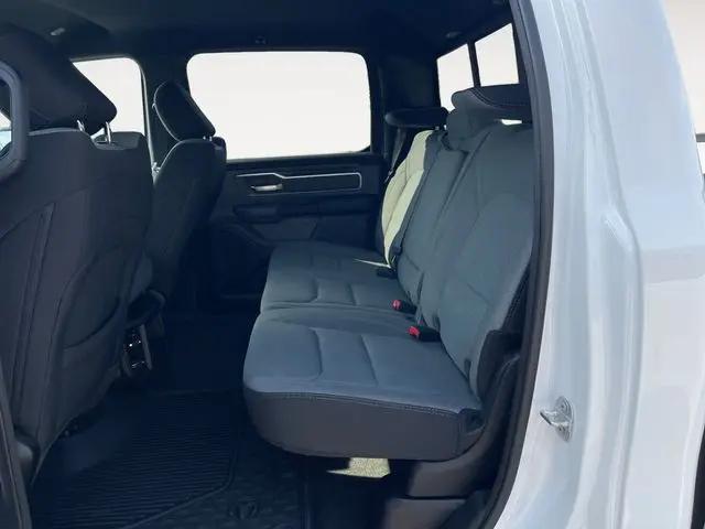 2023 Ram 1500 Big Horn Crew Cab 4x4 57 Box