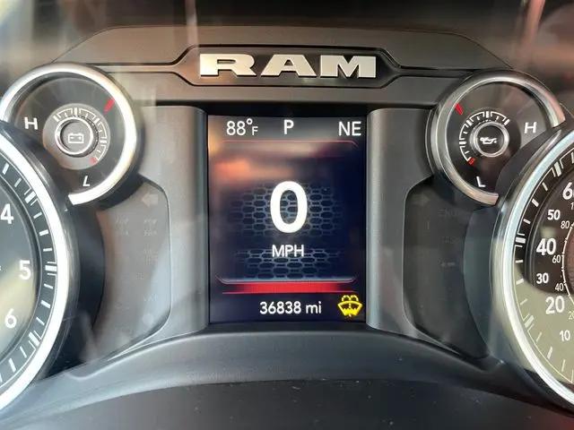 2023 Ram 1500 Big Horn Crew Cab 4x4 57 Box
