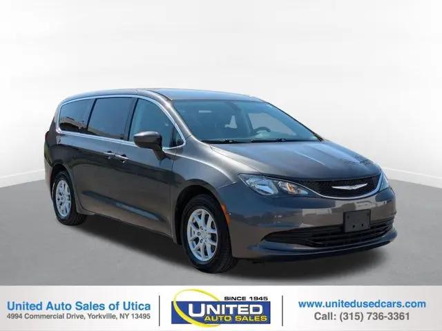 2017 Chrysler Pacifica Touring for sale in Yorkville, NY