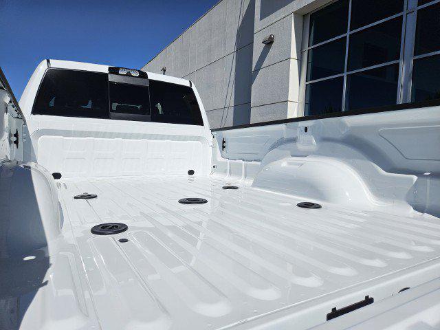 2026 Ram 3500 Tradesman Crew Cab 4x4 8 Box
