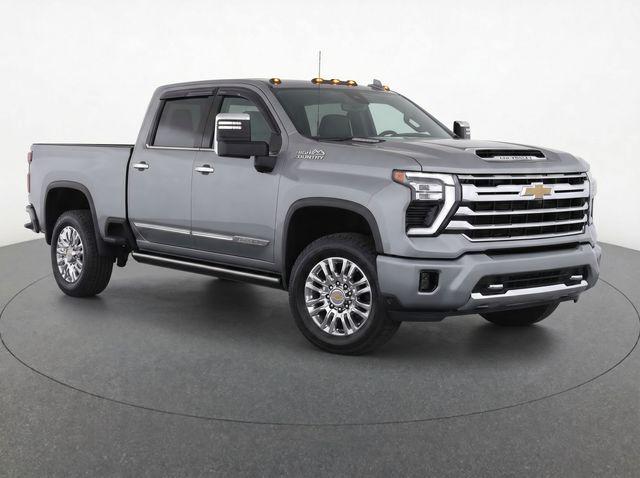 2024 Chevrolet Silverado 2500HD 4WD Crew Cab Standard Bed High Country for sale in Uvalde, TX